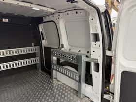 Volkswagen Caddy thumbnail 13