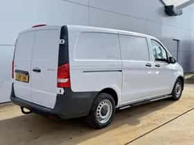 Mercedes-Benz Vito (2022) thumbnail 3