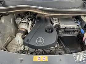 Mercedes-Benz Vito (2022) thumbnail 24