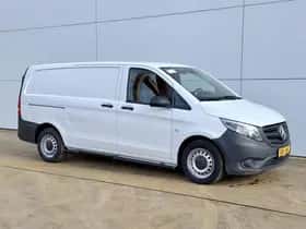 Mercedes-Benz Vito (2022) thumbnail 4