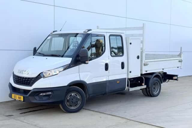 Iveco Daily (2022) thumbnail 2