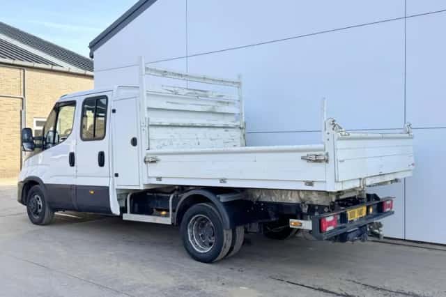 Iveco Daily (2022) thumbnail 3