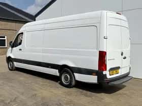 Mercedes-Benz Sprinter thumbnail 2