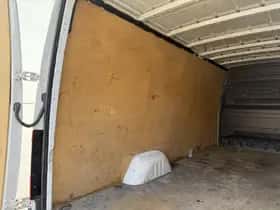 Mercedes-Benz Sprinter thumbnail 12