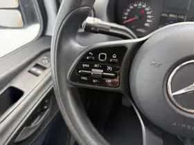 Mercedes-Benz Sprinter thumbnail 18