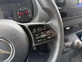 Mercedes-Benz Sprinter thumbnail 19