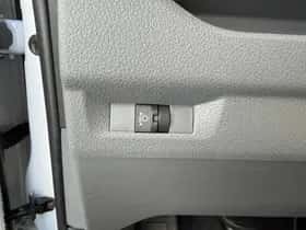 Peugeot E expert 75kwh (2022) thumbnail 27