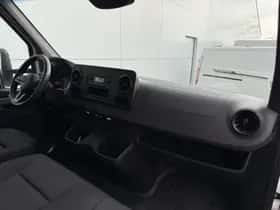 Mercedes-Benz Sprinter (2021) thumbnail 7