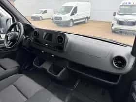 Mercedes-Benz Sprinter (2021) thumbnail 8