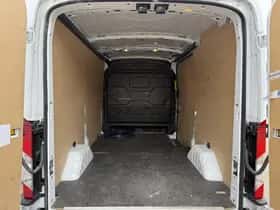 Ford E transit (2023) thumbnail 13