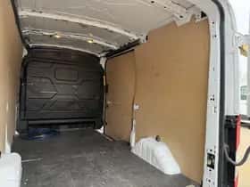 Ford E transit (2023) thumbnail 17