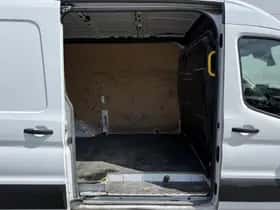 Ford E transit (2023) thumbnail 11