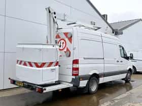 Mercedes-Benz Sprinter thumbnail 3