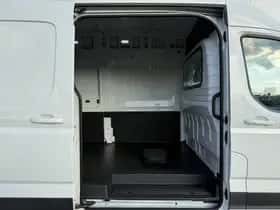 Maxus eDeliver9 (2025) thumbnail 10
