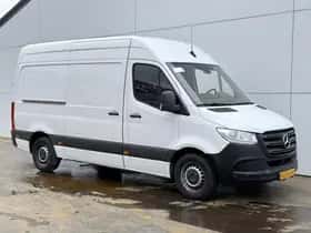 Mercedes-Benz Sprinter (2021) thumbnail 4
