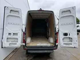 Mercedes-Benz Sprinter (2021) thumbnail 10
