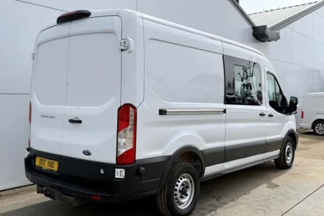 Ford Transit (2021) thumbnail 3
