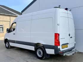 Mercedes-Benz Sprinter (2021) thumbnail 2