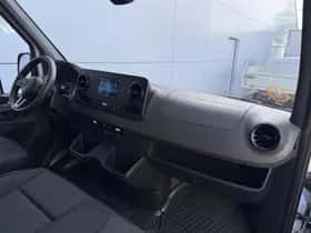 Mercedes-Benz Sprinter (2021) thumbnail 8