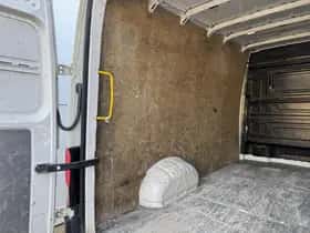 Volkswagen Crafter (2019) thumbnail 12