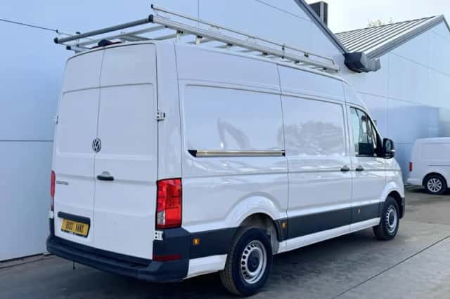 Volkswagen Crafter (2019) thumbnail 3
