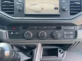 Volkswagen Crafter (2019) thumbnail 21