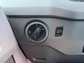 Volkswagen Crafter (2019) thumbnail 28