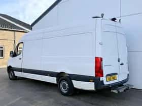 Mercedes-Benz Sprinter (2021) thumbnail 2