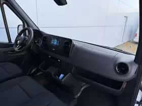 Mercedes-Benz Sprinter (2021) thumbnail 8