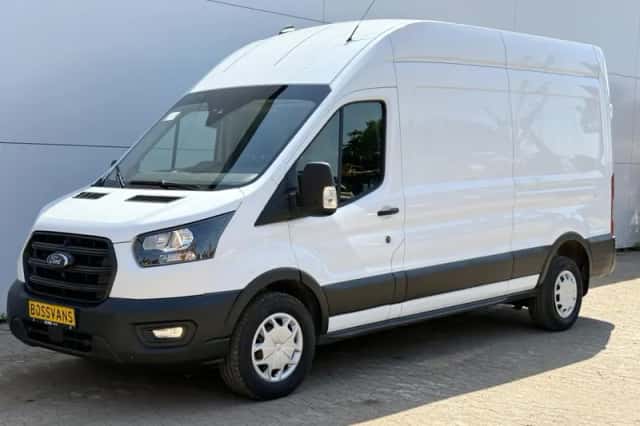 Ford Transit (2023) thumbnail 1