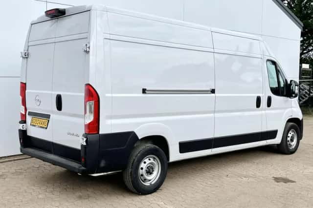 Opel Movano (2024) thumbnail 3