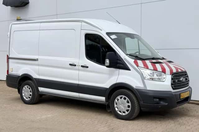 Ford Transit (2018) thumbnail 4