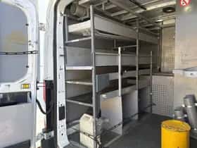 Ford Transit (2018) thumbnail 12