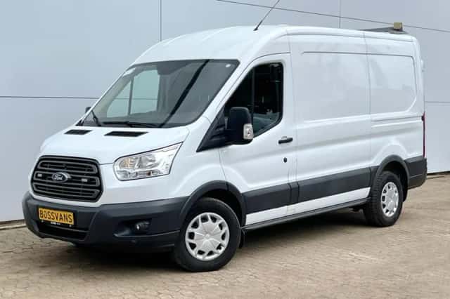 Ford Transit (2018) thumbnail 1