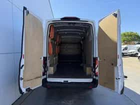 Ford E transit 68kwh 184pk (2024) thumbnail 12