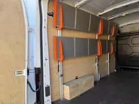 Ford E transit 68kwh 184pk (2024) thumbnail 14