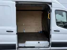 Ford E transit 68kwh 184pk (2023) thumbnail 11