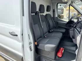 Ford E transit (2022) thumbnail 8