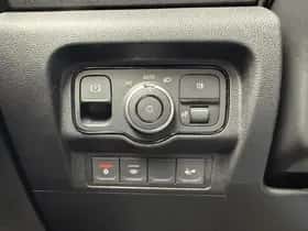Mercedes-Benz eCitan (2024) thumbnail 24