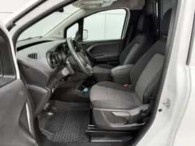 Mercedes-Benz eCitan (2024) thumbnail 7