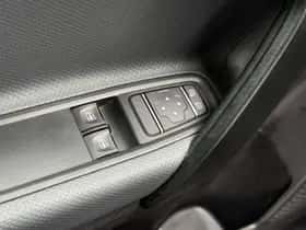Mercedes-Benz eCitan (2024) thumbnail 25