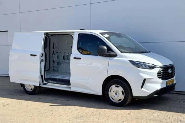 Ford Transit Custom (2024) thumbnail 5