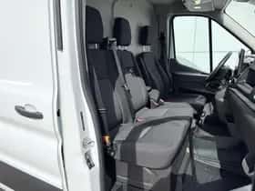 Ford E transit (2023) thumbnail 9