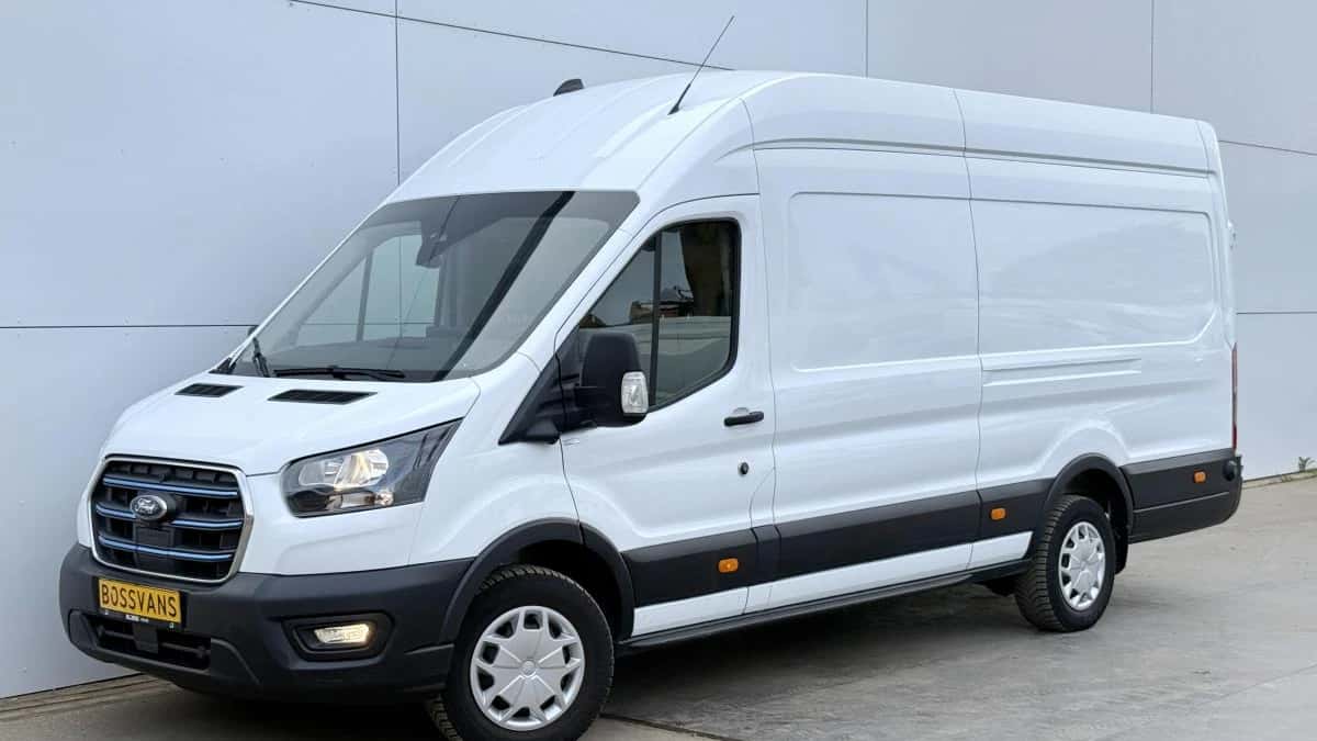 Ford E transit 68kwh 184pk (2023) — foto 1