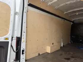 Ford E transit 68kwh 184pk (2023) thumbnail 13