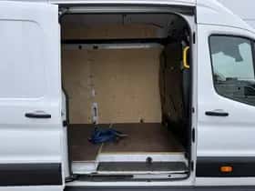 Ford E transit 68kwh 184pk (2023) thumbnail 10