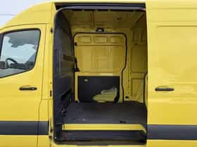 Mercedes-Benz Sprinter (2018) thumbnail 11