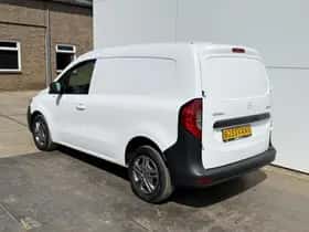 Mercedes-Benz Citan (2024) thumbnail 2