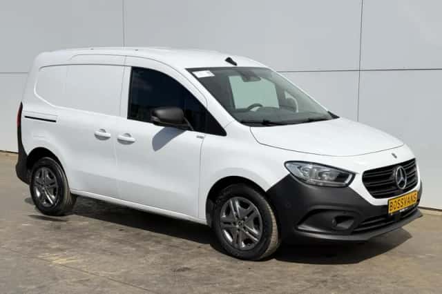 Mercedes-Benz Citan (2024) thumbnail 4