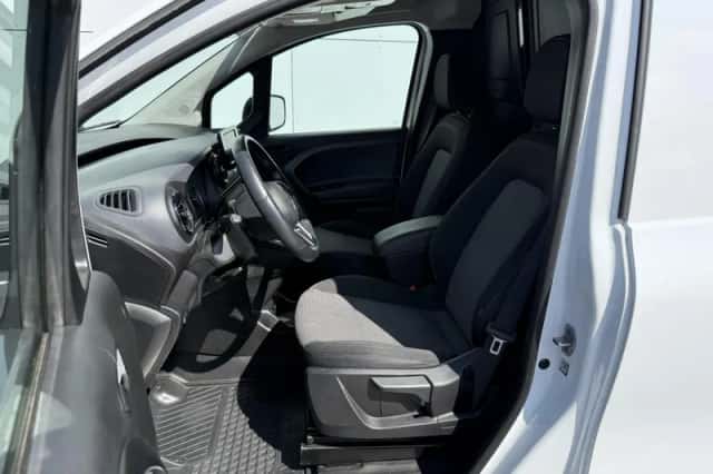 Mercedes-Benz Citan (2024) thumbnail 6